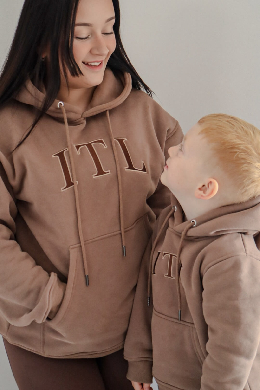 Essential Hoodie Adults|Mocha