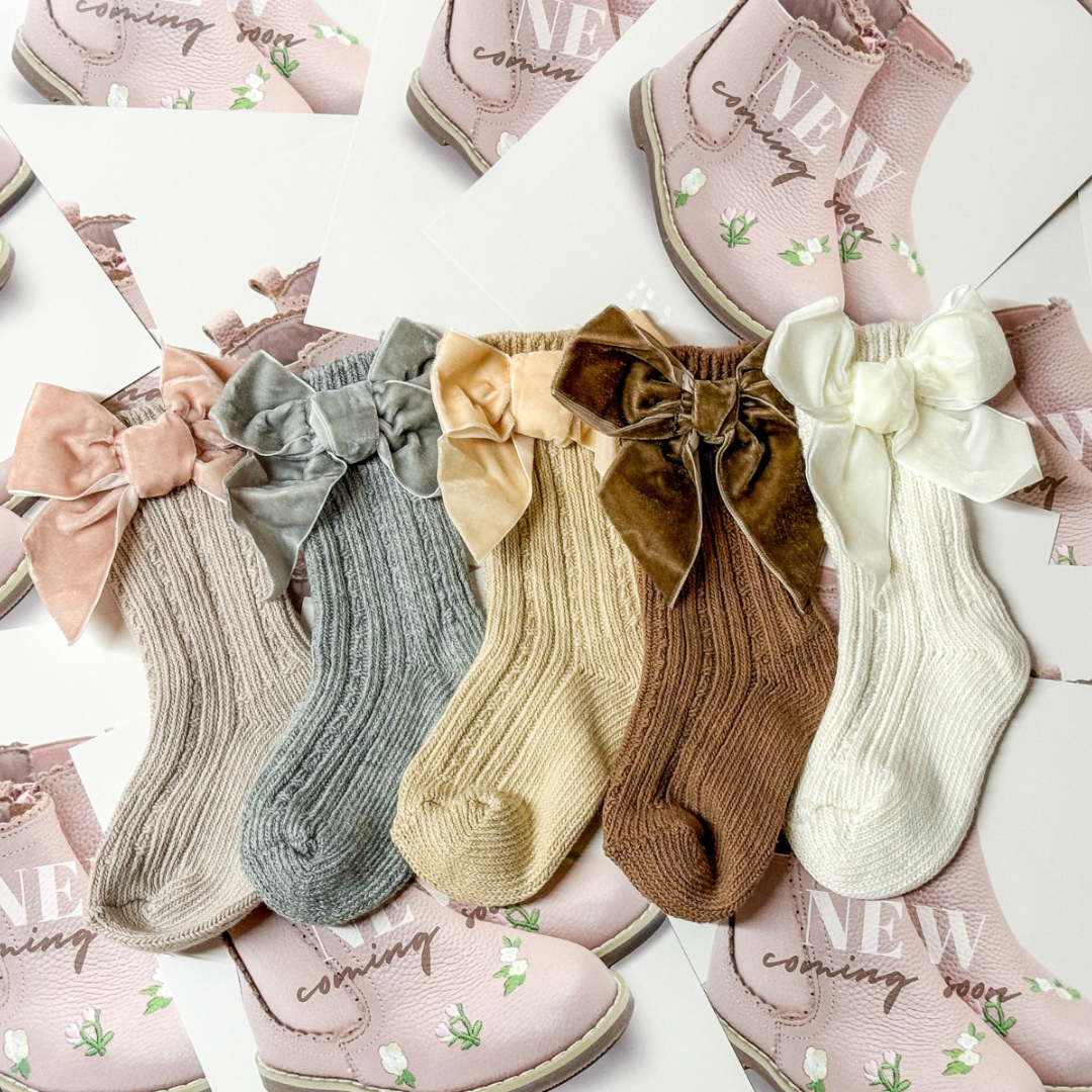 Bow Socks (set of 5)