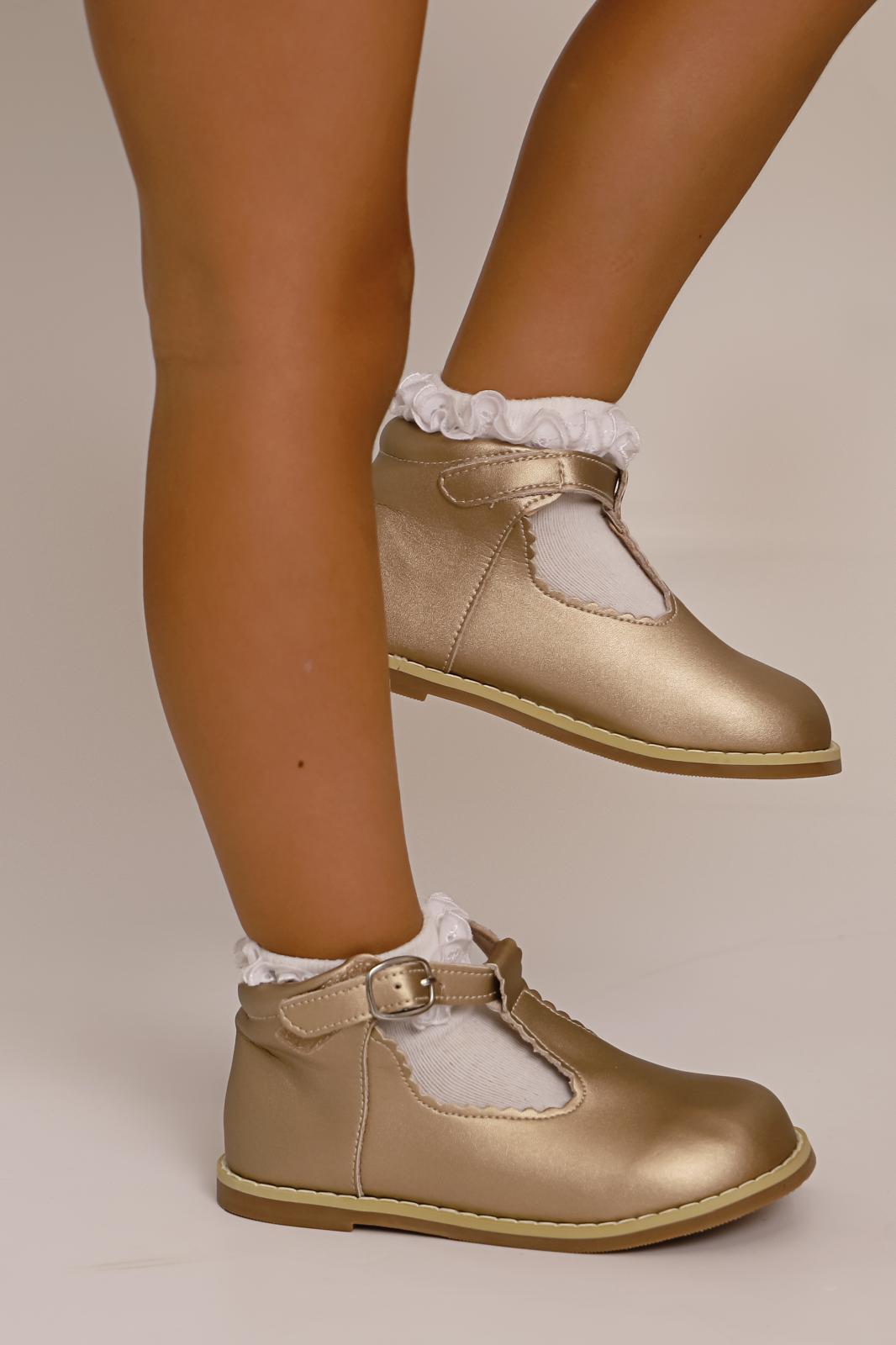 Scallop T-Bar Shoes Gold